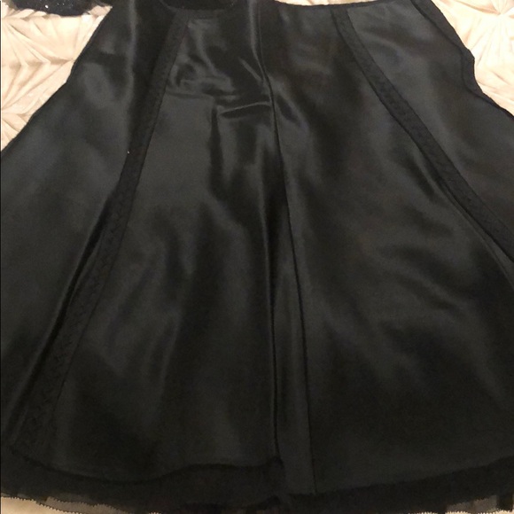 Elie Tahari Dresses & Skirts - Skirt